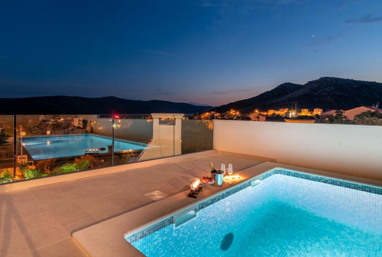 סגט ווראנייצה Apartments Villa Jelena מראה חיצוני תמונה