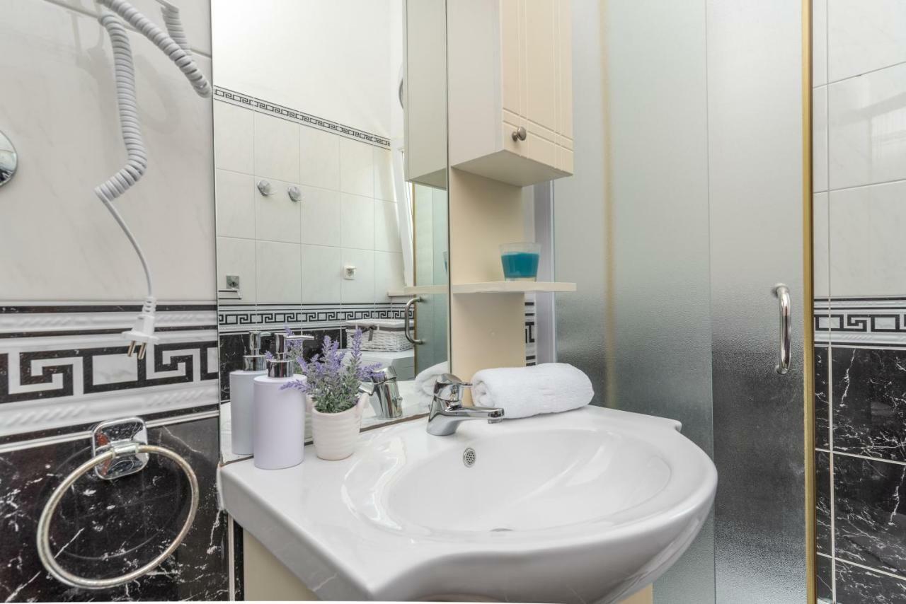 סגט ווראנייצה Apartments Villa Jelena מראה חיצוני תמונה